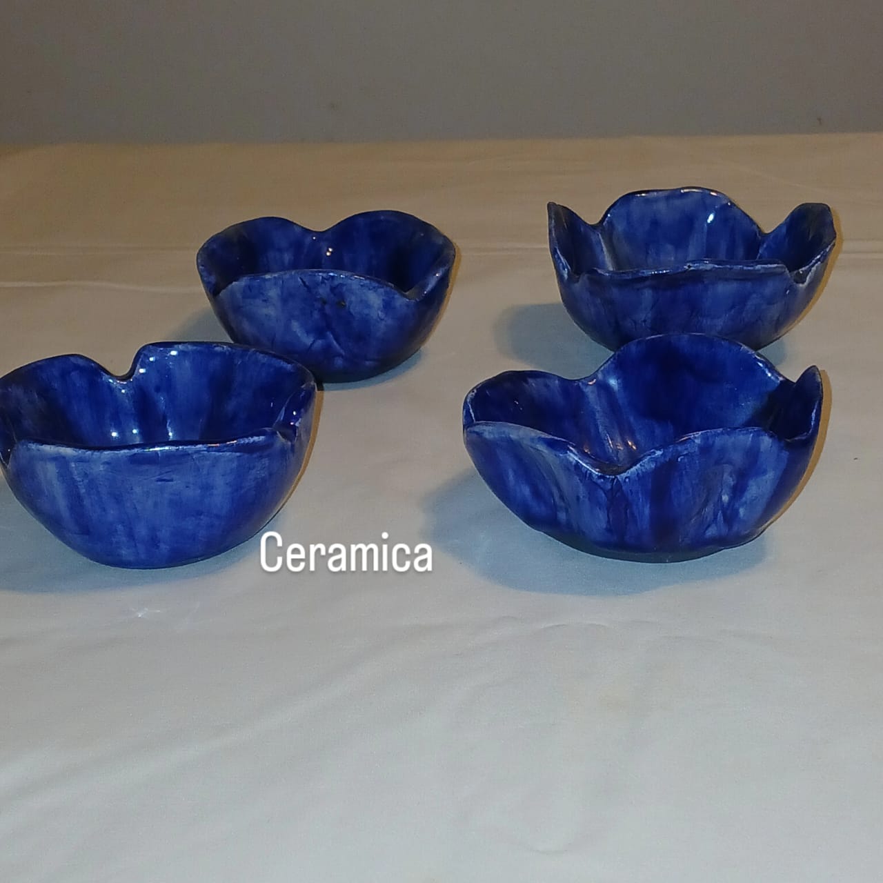 Cuatro Cazuelas de Cerámica Azul