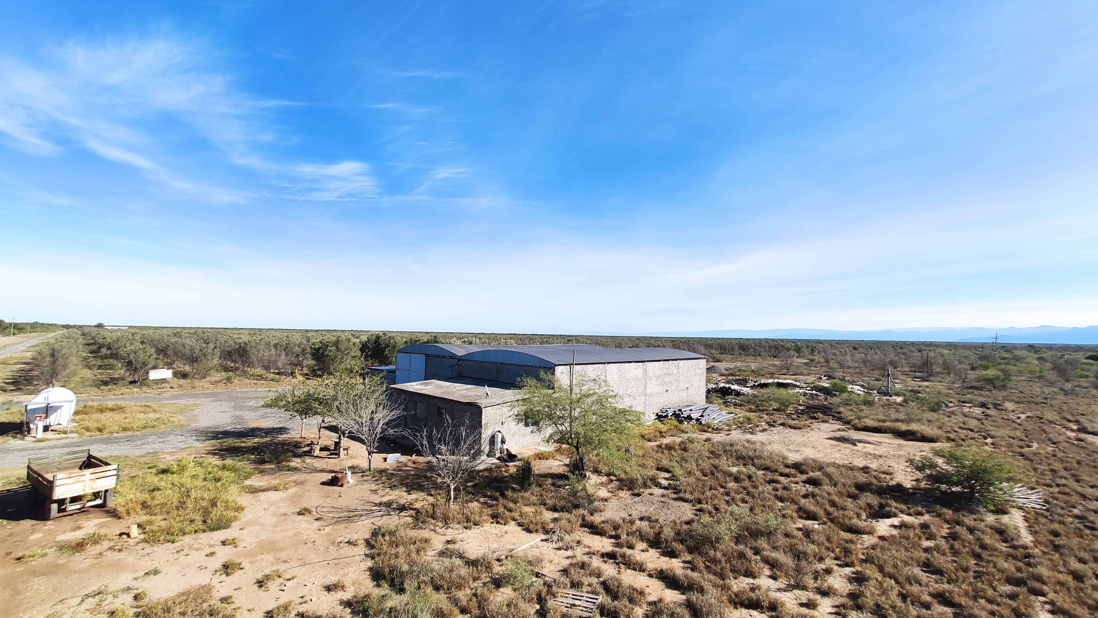 Campo de 3000 ha.