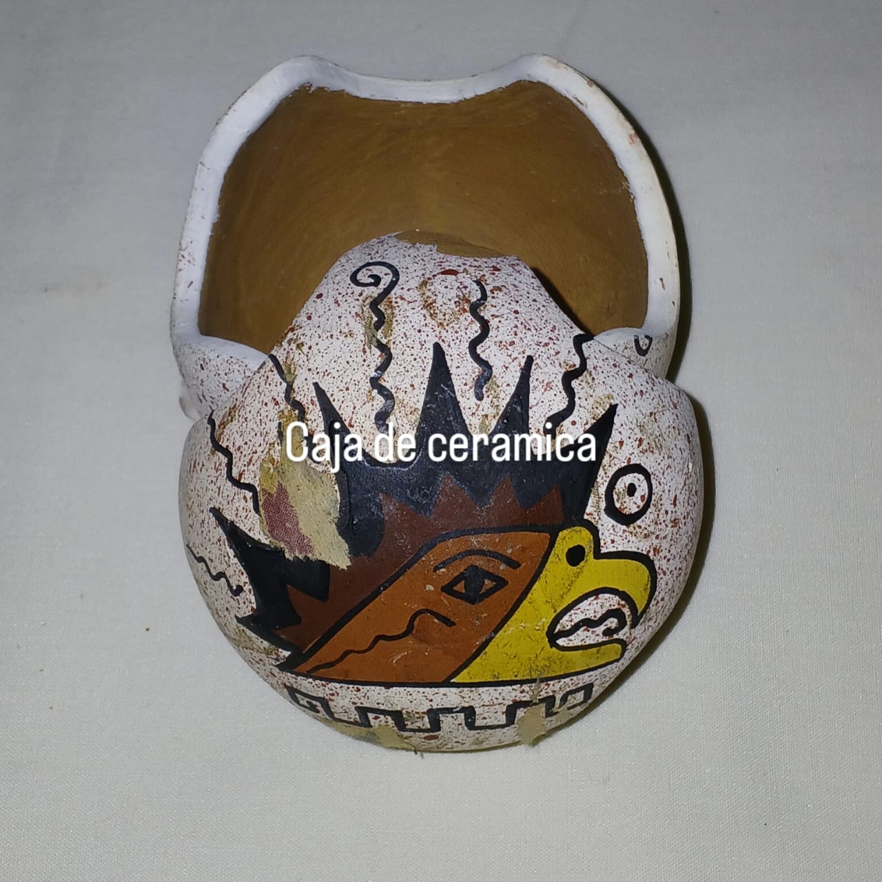 Caja de Cerámica con Arte Andina