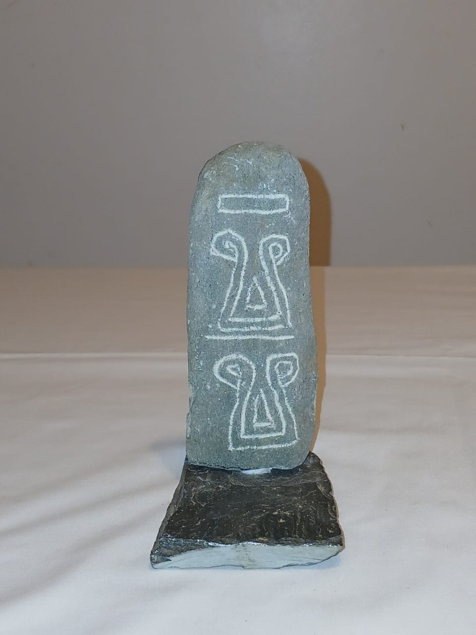 Menhir de Piedra Tallada